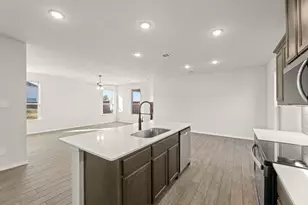 1700 Edgeway Dr, Aubrey, TX 76227 - Photo 9