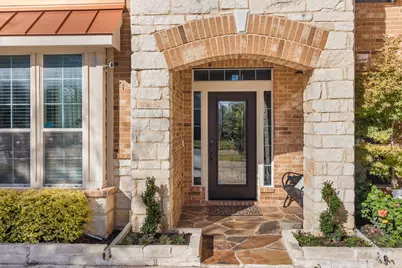 2228 Condor Street, Grand Prairie, TX 75052 - Photo 9