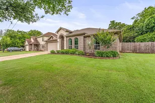 4304 Lucero Dr, Granbury, TX 76048 - Photo 1