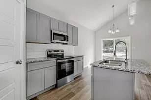 432 Wilshire Ave, Azle, TX 76020 - Photo 13