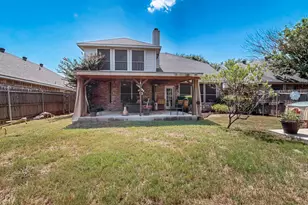 624 Babbling Brook Dr, Saginaw, TX 76179 - Photo 11