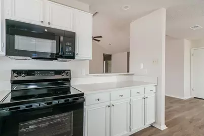 900 Blewitt Drive, Cedar Hill, TX 75104 - Photo 7