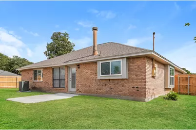 900 Blewitt Drive, Cedar Hill, TX 75104 - Photo 15