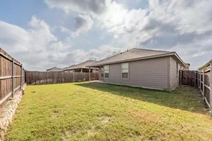 913 Stamford Way, Fort Worth, TX 76247 - Photo 31