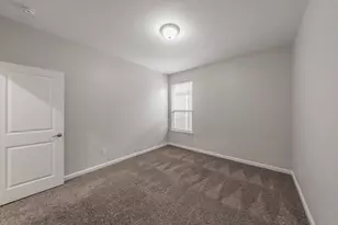 913 Stamford Way, Fort Worth, TX 76247 - Photo 19