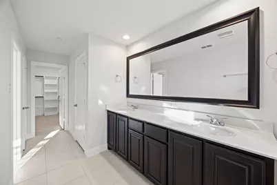 519 Sandiford Court, Mansfield, TX 76063 - Photo 17