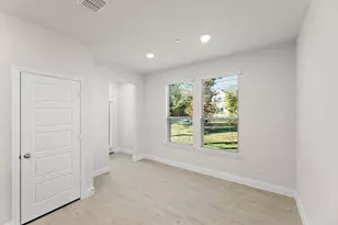 1963 Gentle Oak Trl, Corinth, TX 76210 - Photo 13