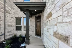 1963 Gentle Oak Trl, Corinth, TX 76210 - Photo 3