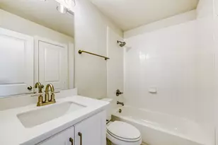 728 Treeline Wy, Mansfield, TX 76063 - Photo 23