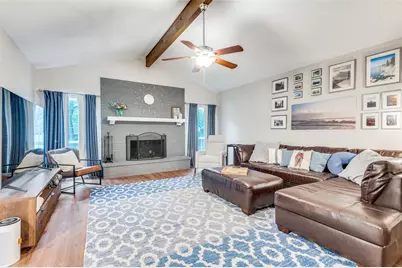 2828 Oak Forest Drive, Grapevine, TX 76051 - Photo 1