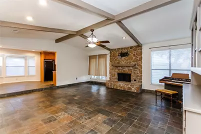 5602 Kingstree Court, Arlington, TX 76017 - Photo 11