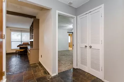 5602 Kingstree Court, Arlington, TX 76017 - Photo 3