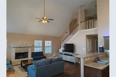 100 E Bluebonnet Drive, Cresson, TX 76035 - Photo 5