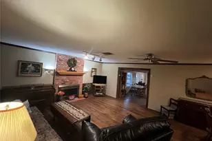 419 Limestone County Road 648, Thornton, TX 76687 - Photo 9