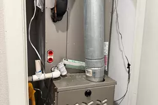 925 Bluewood Dr, Dallas, TX 75232 - Photo 11