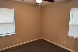 925 Bluewood Dr, Dallas, TX 75232 - Photo 9