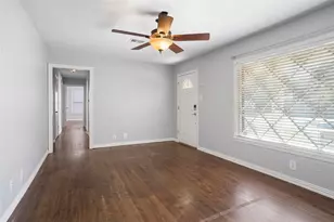 341 Hurst Dr, Bedford, TX 76022 - Photo 5