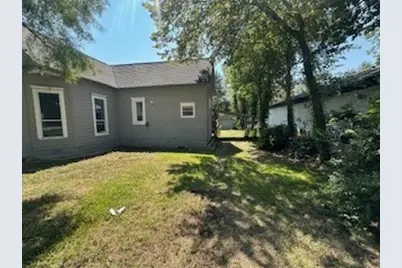 308 E Main Street, Whitesboro, TX 76273 - Photo 27