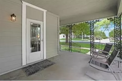 308 E Main Street, Whitesboro, TX 76273 - Photo 3