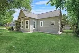 308 E Main St, Whitesboro, TX 76273 - Photo 7