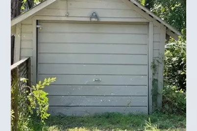 308 E Main Street, Whitesboro, TX 76273 - Photo 29