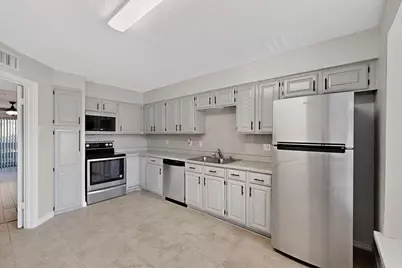 5840 Spring Valley Road #810, Dallas, TX 75254 - Photo 15