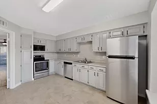 5840 Spring Valley Rd, Dallas, TX 75254 - Photo 15