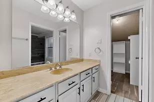 5840 Spring Valley Rd, Dallas, TX 75254 - Photo 19