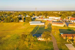 174 Shilling Dr, Elm Mott, TX 76640 - Photo 27