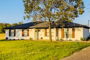 174 Shilling Dr, Elm Mott, TX 76640 - Photo 19