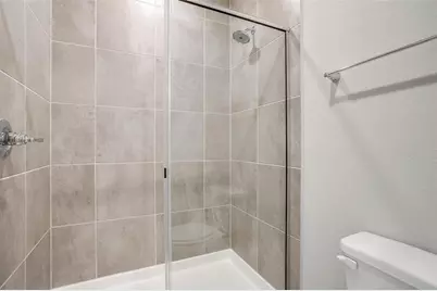 4525 Hogans Alley Drive, Arlington, TX 76001 - Photo 27