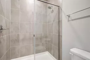 4525 Hogan's Alley Dr, Arlington, TX 76001 - Photo 27