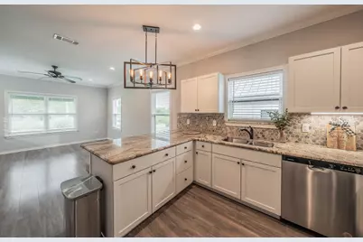 405 N Dallas Street, Rice, TX 75155 - Photo 9