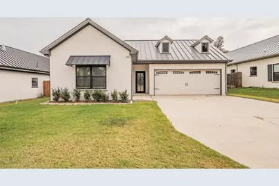 405 N Dallas Street, Rice, TX 75155 - Photo 1