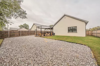 405 N Dallas Street, Rice, TX 75155 - Photo 39