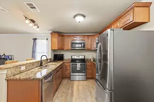 2914 Victorian Forest Dr, Dallas, TX 75227 - Photo 11