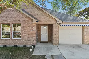 2914 Victorian Forest Dr, Dallas, TX 75227 - Photo 3