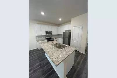 103 E 15th Street, Bonham, TX 75418 - Photo 5