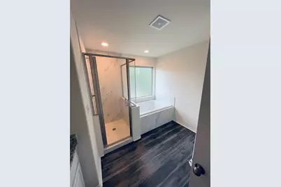 103 E 15th Street, Bonham, TX 75418 - Photo 11