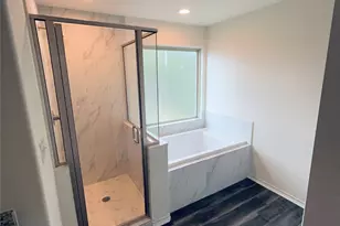 103 E 15th St, Bonham, TX 75418 - Photo 11