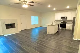 103 E 15th St, Bonham, TX 75418 - Photo 3