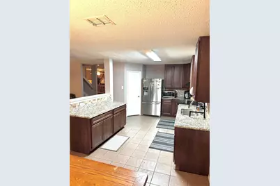 611 Pondview Drive, Cedar Hill, TX 75104 - Photo 9