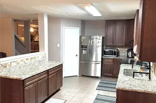 611 Pondview Dr, Cedar Hill, TX 75104 - Photo 9