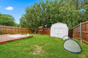 912 S Old Orchard Ln, Lewisville, TX 75067 - Photo 29