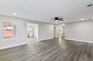 803 Glenda Dr, Bedford, TX 76022 - Photo 9