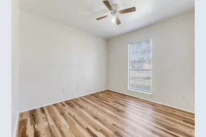 420 Rockcrest Drive, Mesquite, TX 75150 - Photo 7