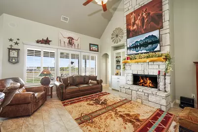 6124 High Meadows Drive, Krum, TX 76249 - Photo 5