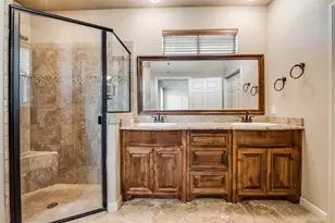 3318 Crystal Clear Ct, Granbury, TX 76049 - Photo 11