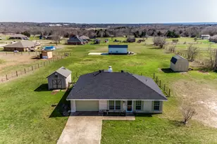 2740 Lexie Ln, Waxahachie, TX 75167 - Photo 25