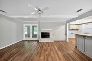 1017 Denmark St, Grand Prairie, TX 75050 - Photo 9